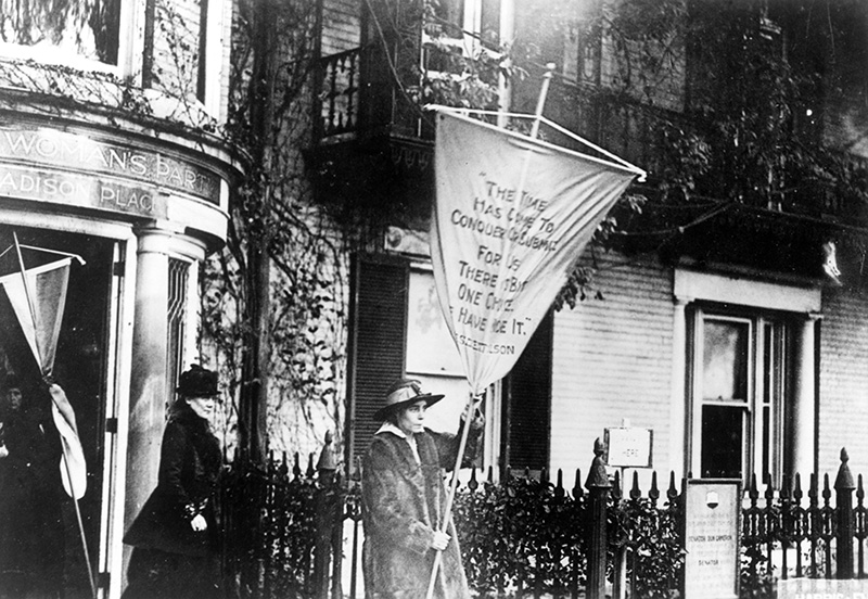 Founding and Early Consolidation of Media Power (1908, 1927)